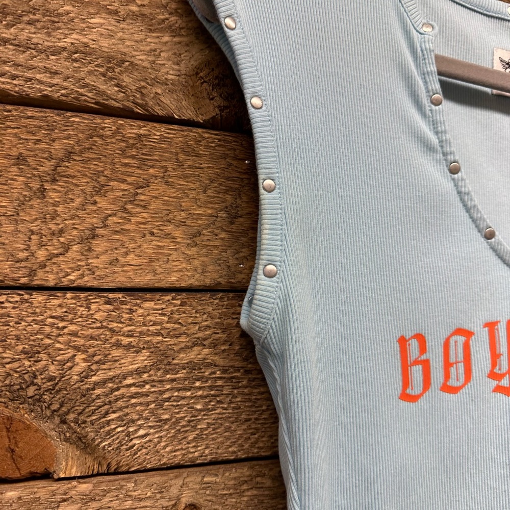Boys Lie Light Blue Crop Top with Orange Lettering - Picture 3 of 7